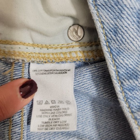 Free People We The Free Button Fly Denim Distressed Mini Skirt Si… - Picture 13 of 14